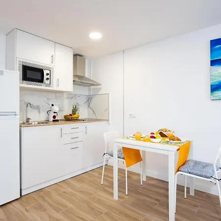 Apartment Okstay - Estudio Flores, Con Piscina Y A 300m De La Playa *